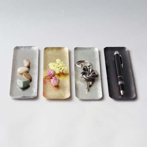 鎚目模様のおしぼり皿　小（真鍮素地） 10枚目の画像