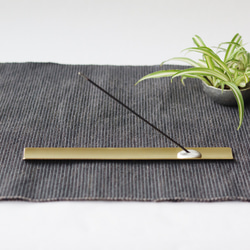 錫のお香立てと真鍮受皿　[　しずく　] 5枚目の画像