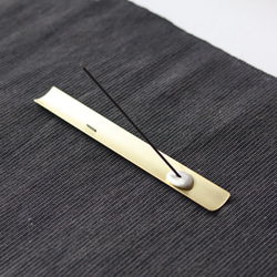 錫のお香立てと真鍮受皿　[　しずく　] 6枚目の画像