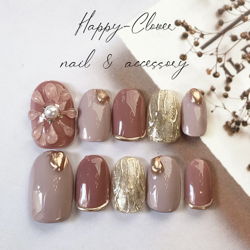 ジェルネイルチップ くすみピンクのぷっくりフラワーネイル ニュアンス  