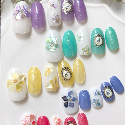 ネイルカラーセット 多色・多数・カラーチップ付き N252》既成ネイルチップ24枚セット 赤 ボルドー マット ギャル 成人式