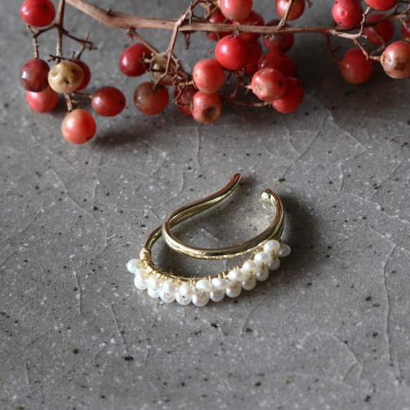 【六月誕生石，WH淡水珍珠】耳套（一隻耳朵） 第2張的照片