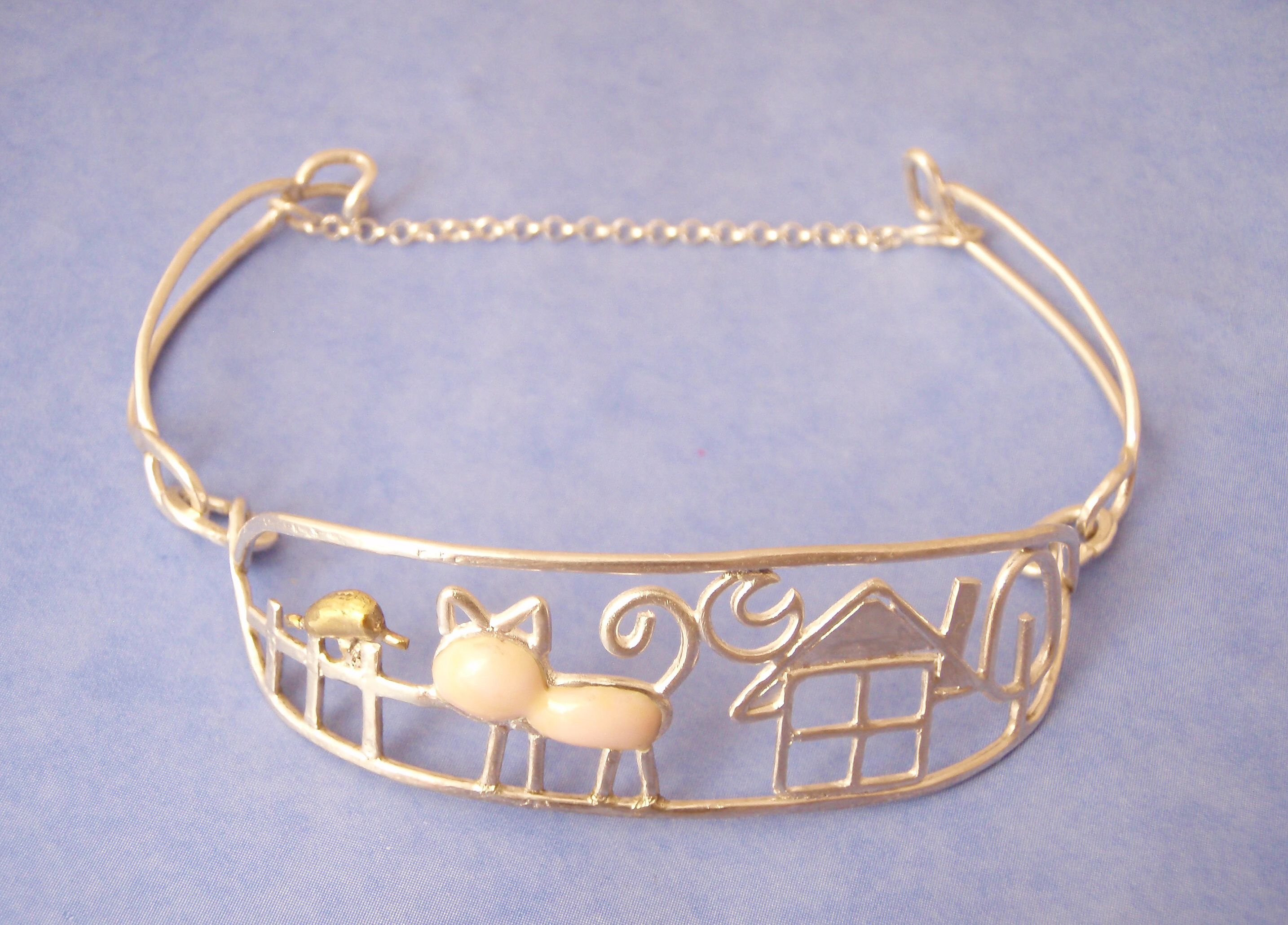 お散歩猫のブレスレット（シルバー）