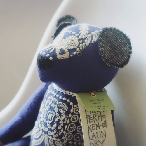 テディベア 刺繍 ミナペルホネンハギレを使ったハンドメイド テディベア 刺繍 ミナペルホネンハギレを使ったハンドメイド