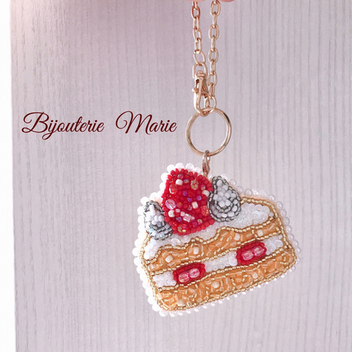 ビーズ刺繍 スイーツバッグチャーム✳︎昔ながらのショート