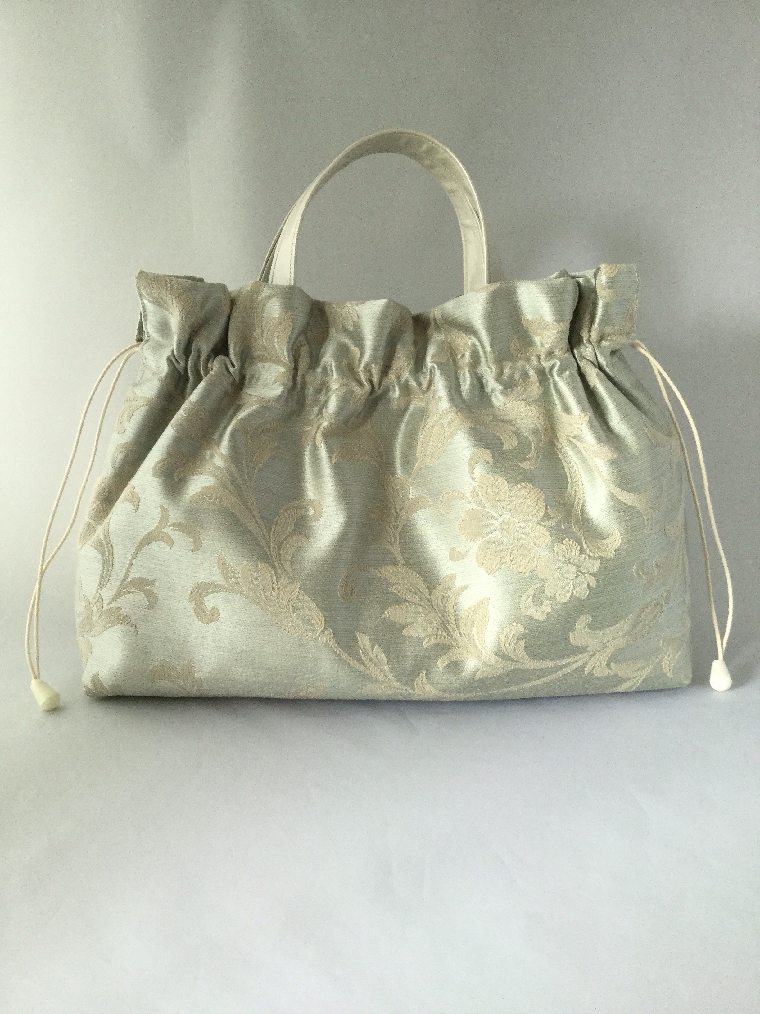 巾着トート　パールブルー