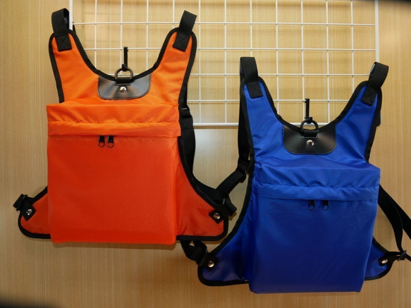 ボディーフィット型リュック・シンプル・軽量・撥水・ジョギング・ウォーキング・スポーツ全般・日本製・男女兼用 1枚目の画像