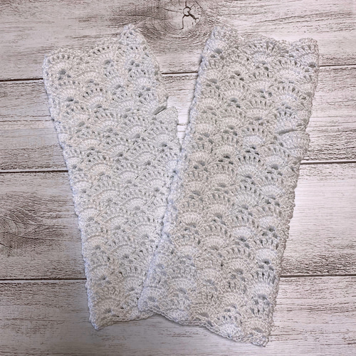 レース編み♡ハンドウォーマー♡ハンドカバー♡手編み A 手袋・ミトン