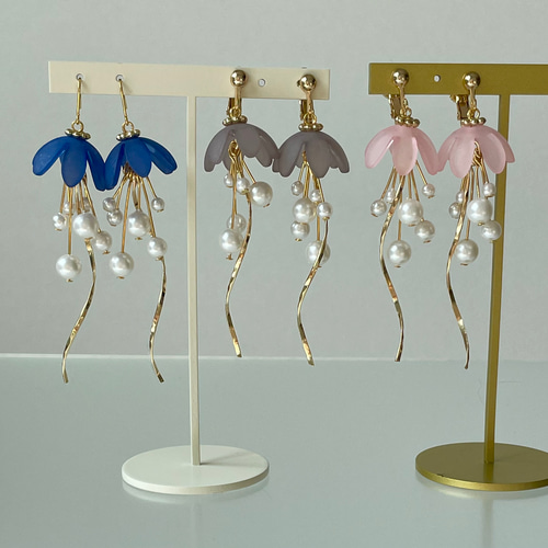 ゆらゆら花くらげピアス・イヤリング ピアス(フック・チェーン ゆらゆら花くらげピアス・イヤリング ピアス(フック・チェーン