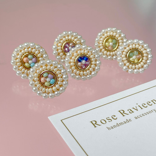 サークルビーズ刺繍のピアス・イヤリング イヤリング