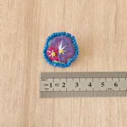 紫陽花の刺繍ブローチ 4枚目の画像