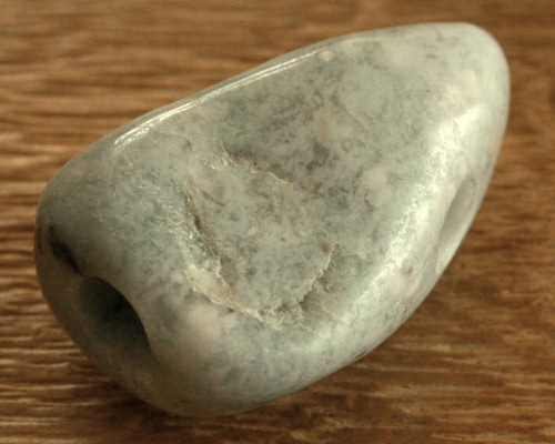 糸魚川翡翠　石笛 17e7cfe3df48b41fed63fa6212e8f7