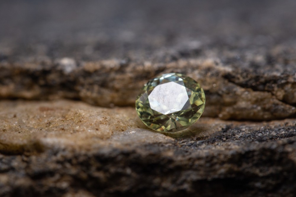 限定数のみ！ 2291【絶品ネオンイエロー】鑑ソ付2.211ct天然