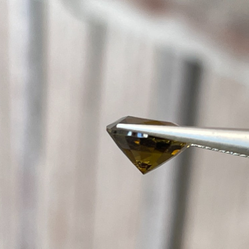 トルマリンルース ブラウントルマリン2.00カラット オーバルカット