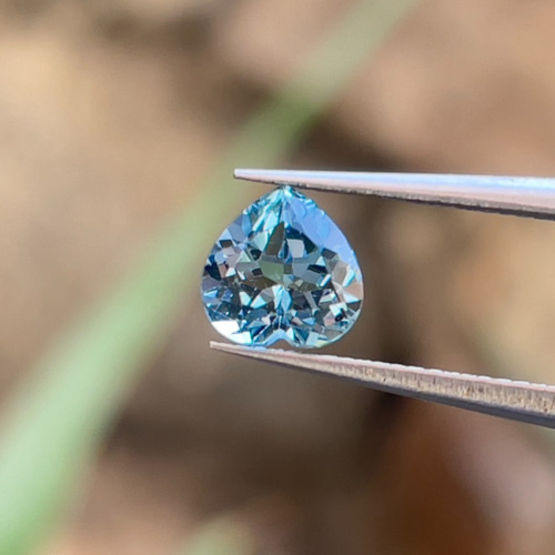 【一点物】ロンドンブルートパーズ ラウンド ルース ✩.*˚天然石 楽天市場】ロンドンブルートパーズ ルース ストーン 裸石 11月