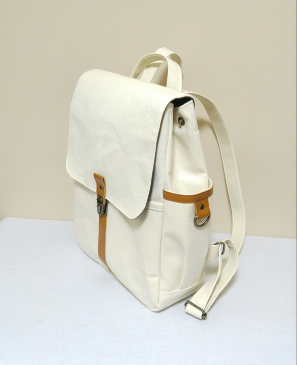 帆布簡單背包通勤上學 A4 兼容 (Kinari) 第2張的照片