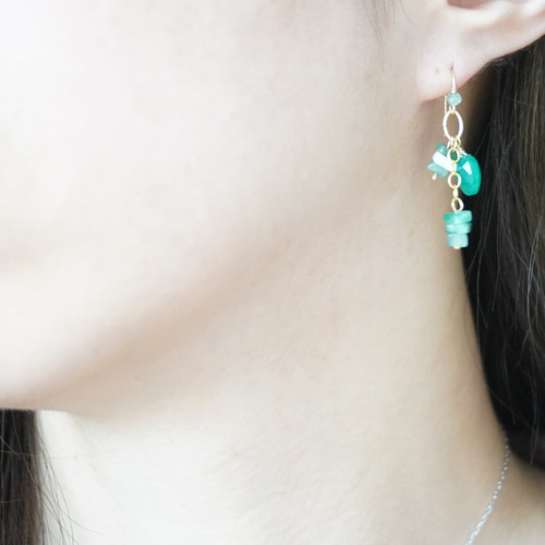 ◇◇グリーンオニキス エメラルド ピアス （14kgf） ピアス（フック