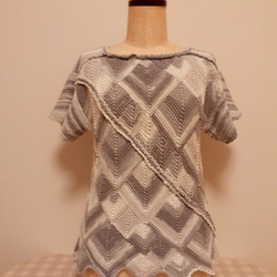 ドミノ編みセーター 1枚目の画像