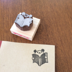 読書パンダはんこ　 eraser stamp 2枚目の画像