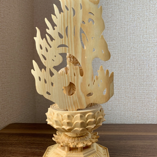 仏像専門店 仏像屋 / 天然ヒノキ 檜 木彫り彫刻不動明王像