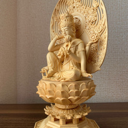 仏像　木彫　如意輪観音像　檜木 4枚目の画像