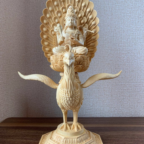 仏像　木彫　孔雀明王像　檜木 仏像木彫孔雀明王像檜木