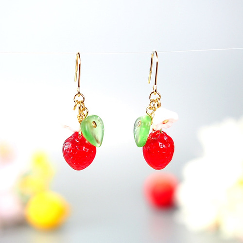 可愛い♡ 苺　ロング　ピアス 楽天市場】ピアス レディース シルバー925 いちご イチゴ ストロベリー