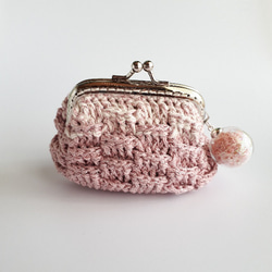 手編み　ミニがま口　内布付き　ピンク　ラメ　花　ガラスドーム 1枚目の画像