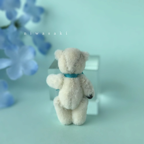 ミニチュアテディベア】シロクマ【水色リボン】 ぬいぐるみ