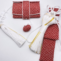 赤と白の模様の掛下　人気の鹿子柄 30-65-1-300x200.jpg