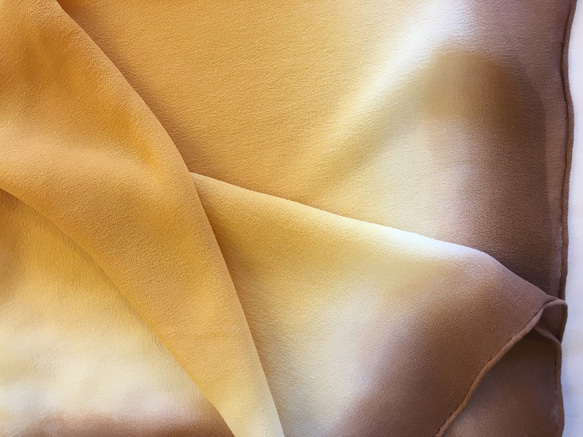 スカーフ　手染めシルクジョーゼット  no.133  silk ギフト プチスカーフ 6枚目の画像