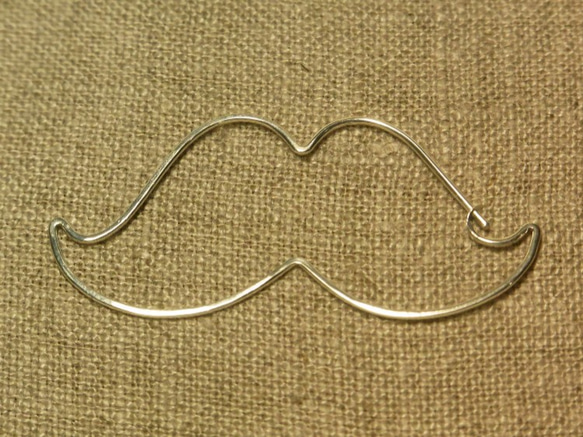 （單耳用）PBP-038 silver wire pierced earring(mustache) 第2張的照片