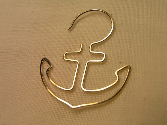 （單耳用）PBP-070 14kgf wire pierced earring (ancre) 第2張的照片