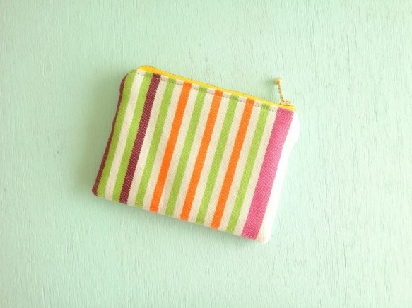 Striped Striped Mini Pouch (Mediterranean Flower no.10) 第5張的照片