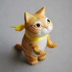 黄色の薔薇を持った猫(茶トラ猫)　【受注制作】ご注文前には必ずメッセージで納期をお確かめください 5枚目の画像