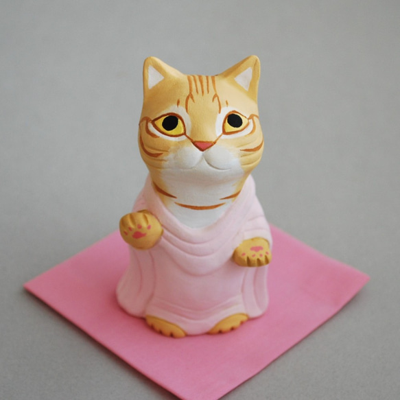 猫の仏像(施無畏与願印・立像・茶トラ)【受注制作】ご購入前にメッセージで納期をご確認ください。 1枚目の画像