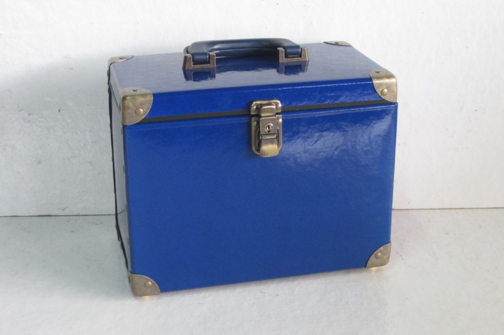 ファイバーケース