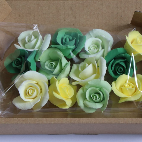 薔薇☆12個セット【樹脂粘土】 グリーン・イエロー その他素材 Tom's