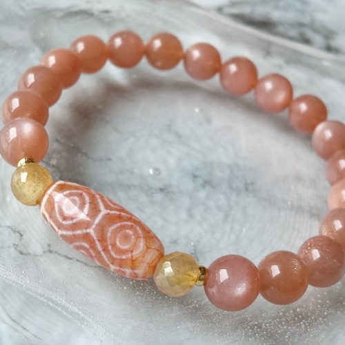 おしゃれだし効果感じる！龍眼白天珠さん！綺麗！ ☆可愛いだけじゃないパワフル白天珠！老玉髄白龍眼天珠&如意天