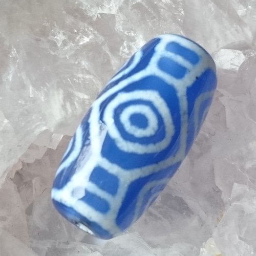 極上✨青玉髄✨龍眼天珠 天然石 F* 通販 13097021｜Creema(クリーマ)