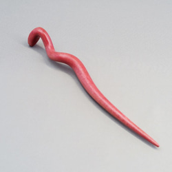 木簪 蛇のかんざし(Ｍサイズ)  木製PI/ピンクアイボリー 防水 3枚目の画像