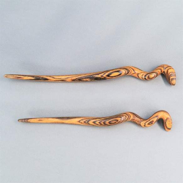 木簪 蛇のかんざし(Ｌサイズ)  木製BT/ボコテ  防水 2枚目の画像