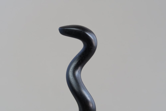 木簪 蛇のかんざし(Ｍサイズ)  木製ABW/アフリカンブラックウッド  防水 8枚目の画像