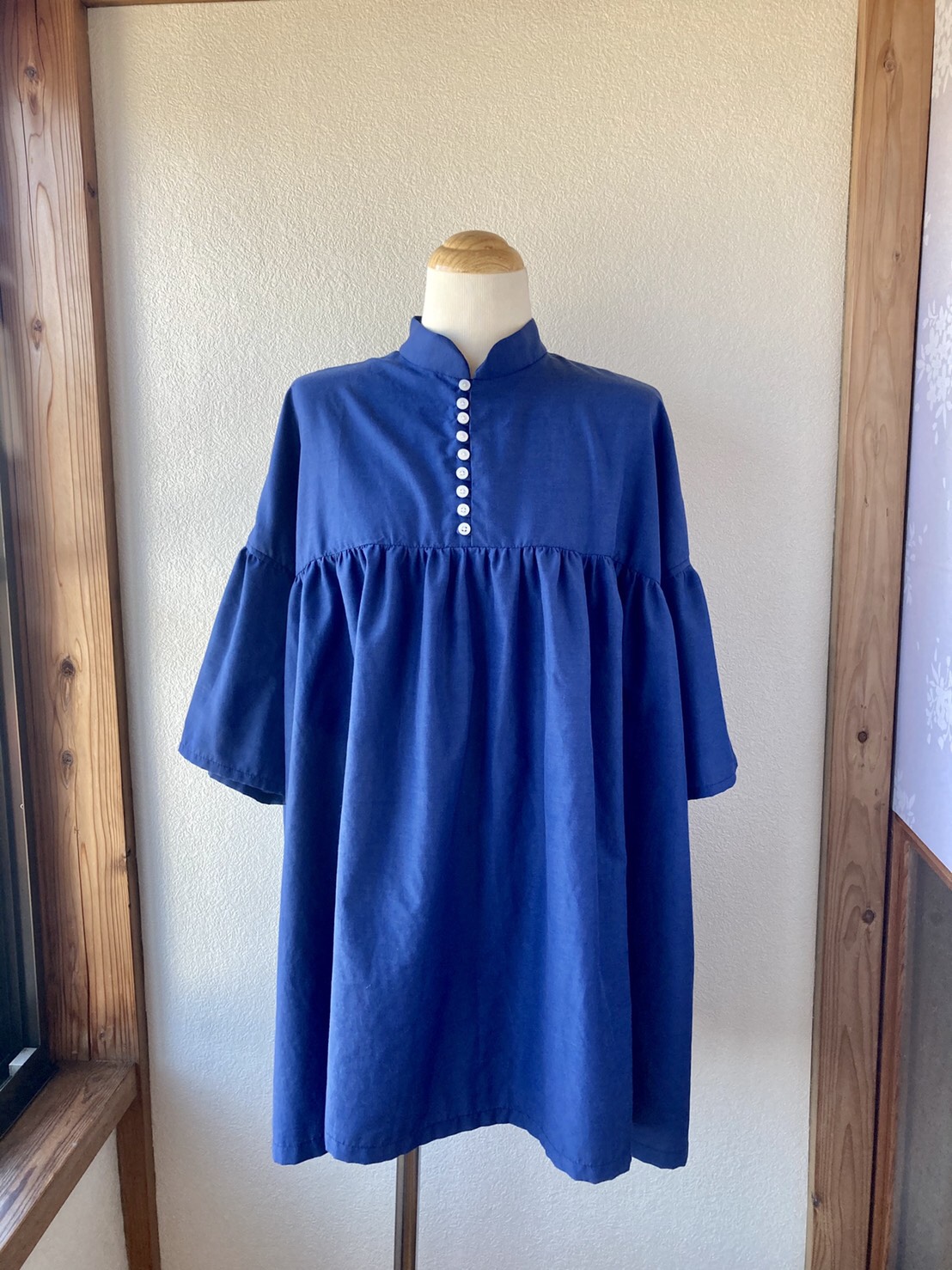 ギャザーブラウス