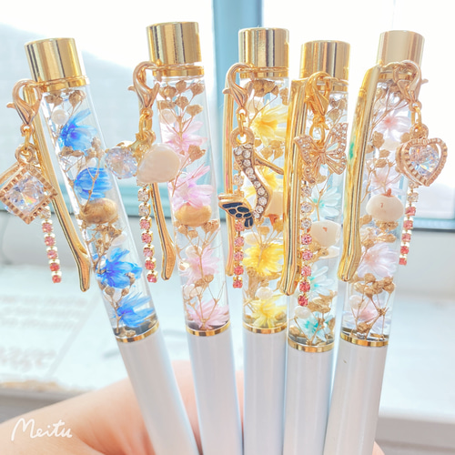 ✿.*お名前入れ可⭐︎ギフトに✿.*・ハーバリウムボールペン〜替え芯1  