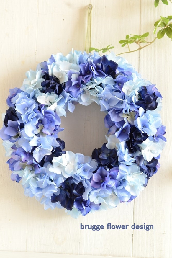 新品 フラワーリース リース 造花 ハンドメイド　紫　青い　大