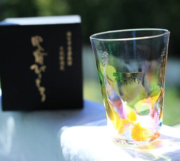 虹色タンブラー　（肥前びーどろ　宙吹きガラス） ビール ビアグラス かわいい おしゃれ 映える 盛り 2枚目の画像