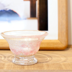 銀彩千代口スキ（ピンク）（肥前びーどろ 宙吹き ガラス） 日本酒 グラス おちょこ 盃 冷酒 7枚目の画像