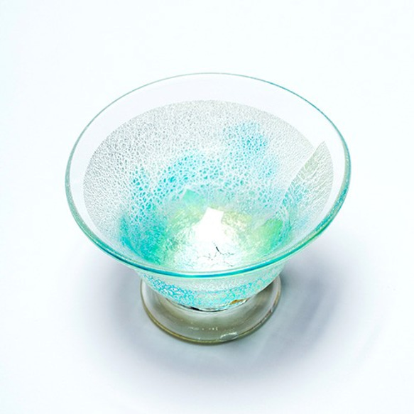 銀彩千代口スキ（アサギ）（肥前びーどろ 宙吹き ガラス） 日本酒 グラス おちょこ 盃 冷酒 2枚目の画像