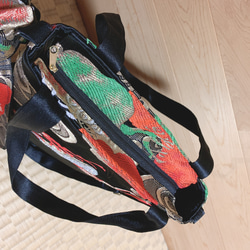 袋帯リメイクバック　チャック付き　飾り紐付き　ショルダー付き 5枚目の画像